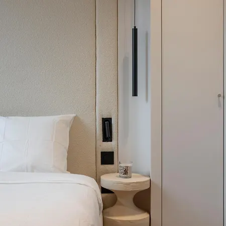 Le Confidentiel - Vendome Apartman *